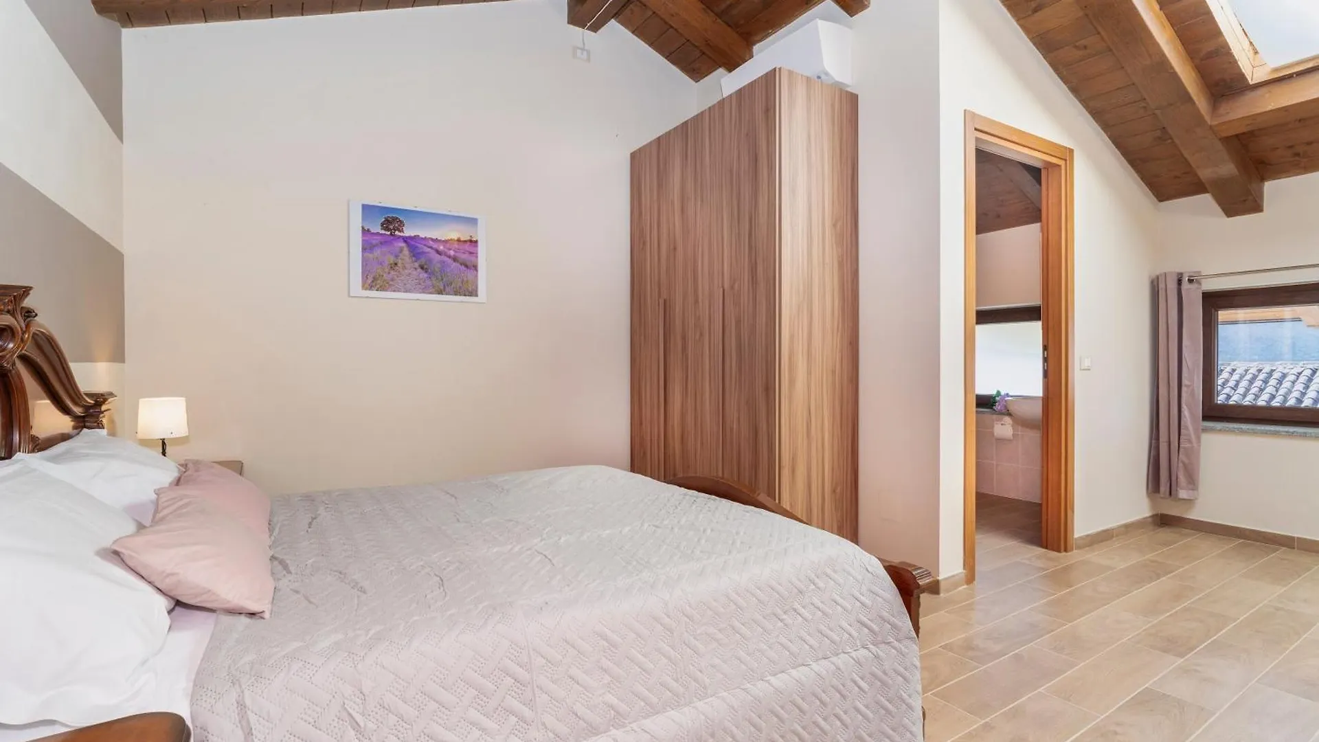 Viverone Lake - La Borgata Guesthouse X12 Castello  Σπίτι διακοπών Castello (Varese)