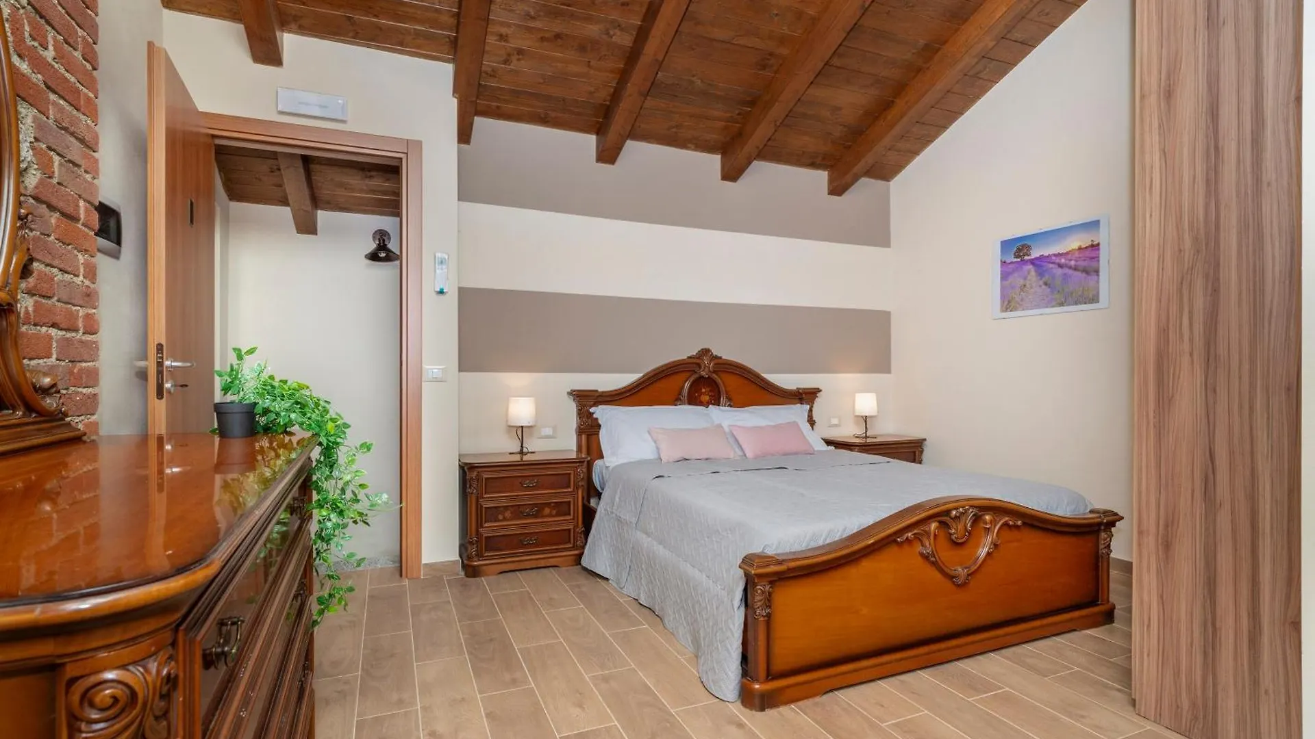 Σπίτι διακοπών Viverone Lake - La Borgata Guesthouse X12 Castello