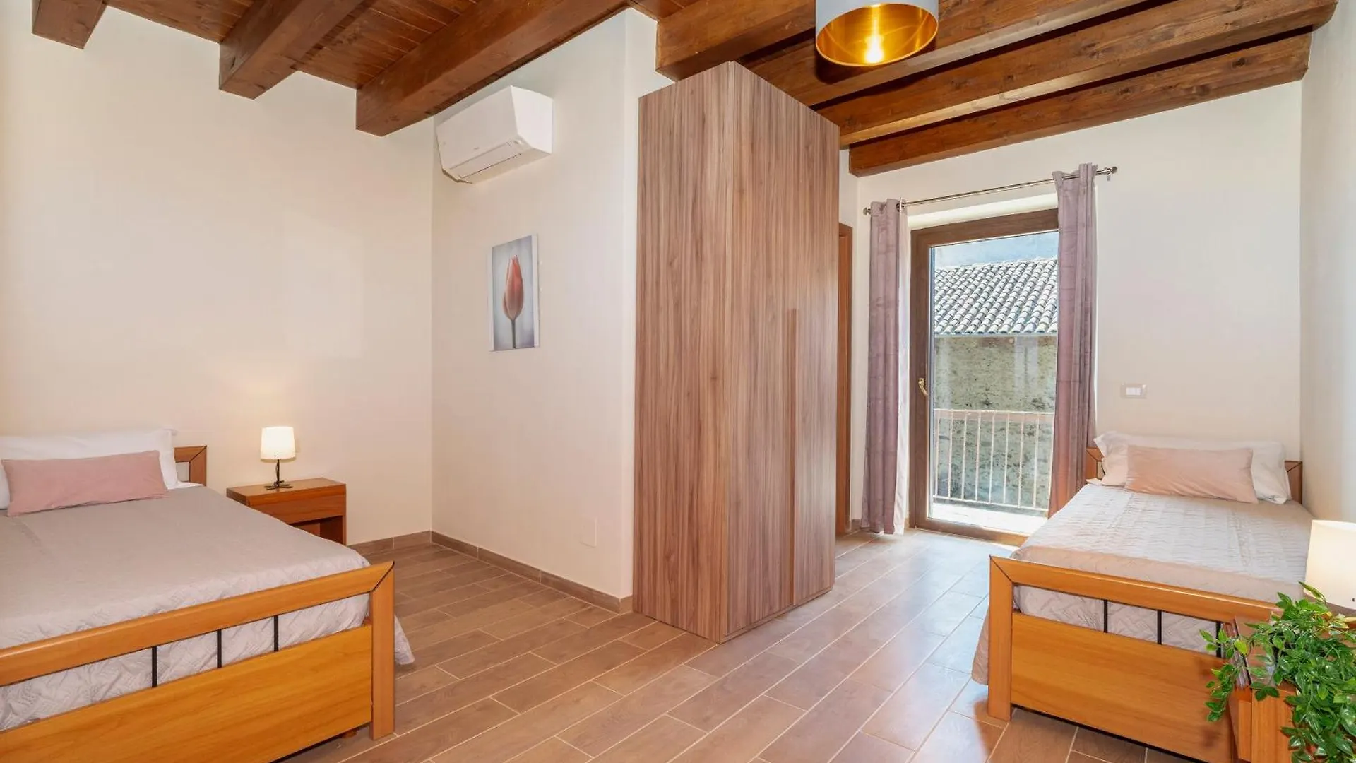 Viverone Lake - La Borgata Guesthouse X12 Castello  Ιταλία