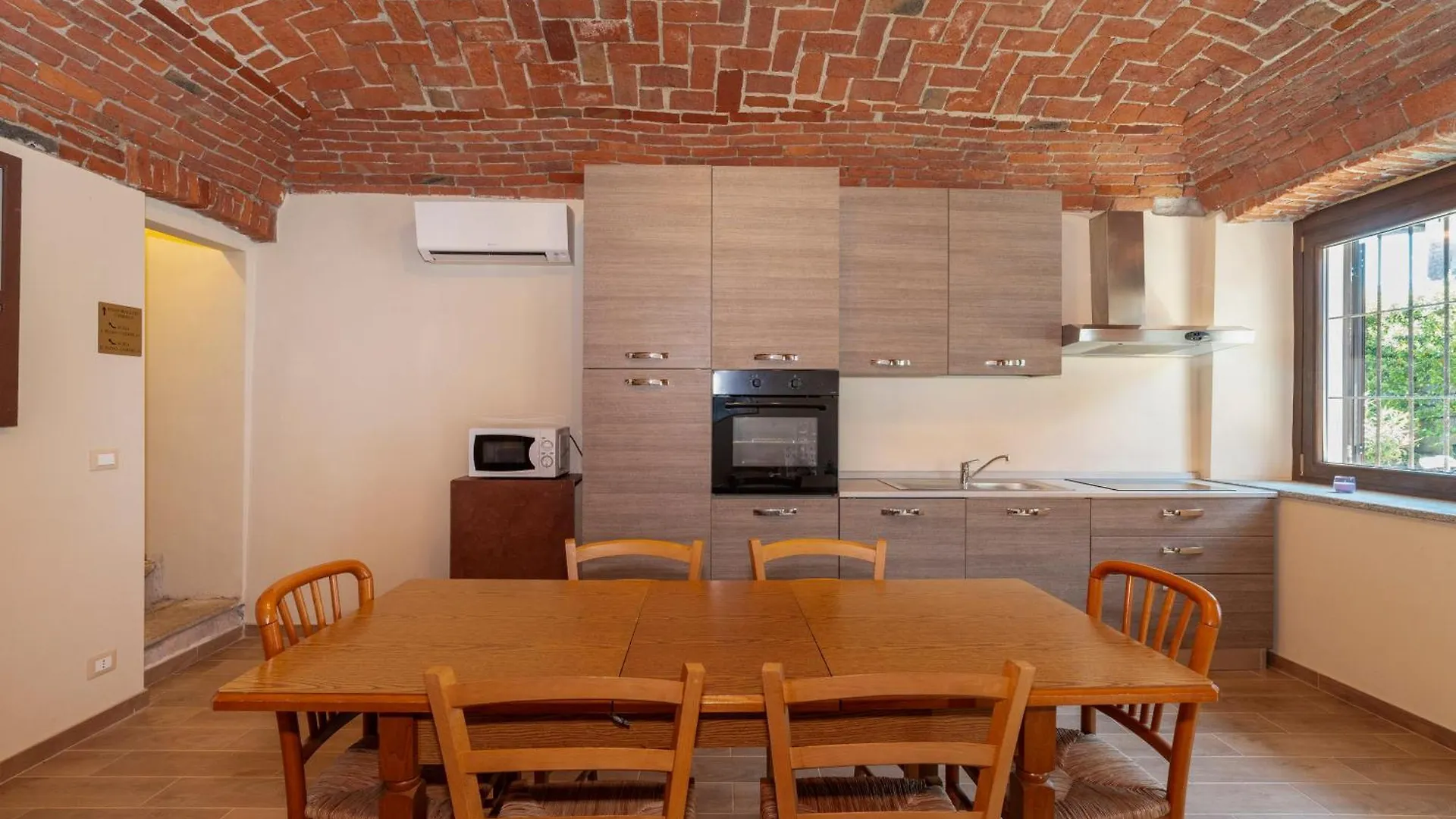 Viverone Lake - La Borgata Guesthouse X12 Castello  Castello (Varese)